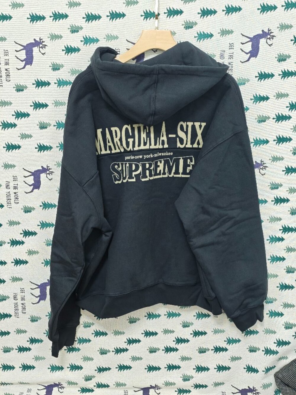 Black Graphic Zip-Up Hoodie with Eagle Print by Supreme - Picture 7 of 9